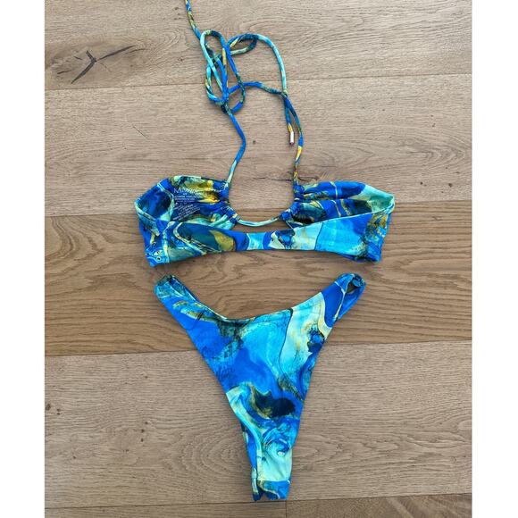 Kamari Swim - Skye Bandeau Bikini Top & Cheeky Bottoms in Blue & Green - Picture 3 of 4